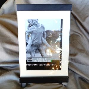 Slide In / Out Picture Frame w Tags new